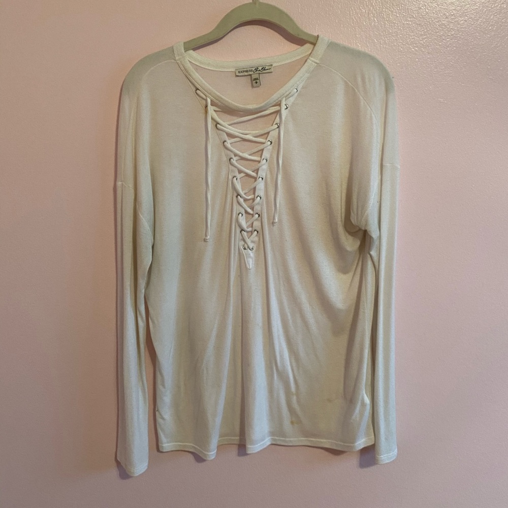 Long sleeve shirt with lace up detail